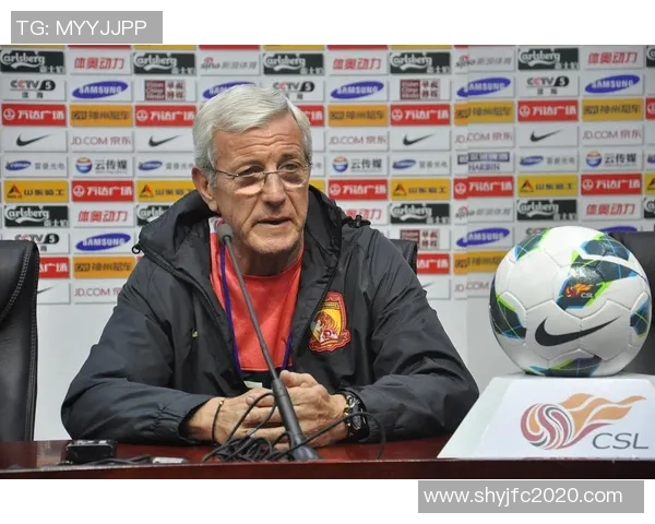 足球明星基本素养涵盖技术能力心理素质团队合作与职业道德等多方面要素分析