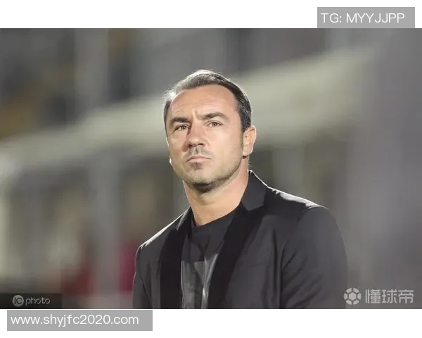 足球明星们对生孩子的态度与家庭观念探讨